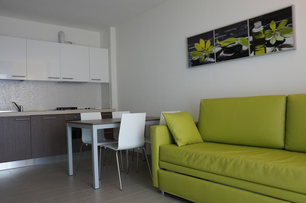 Residence Rivachiara Riva del Garda Exterior foto