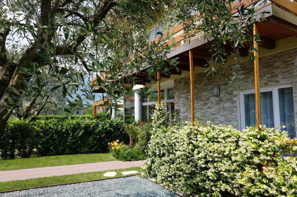 Residence Rivachiara Riva del Garda Exterior foto